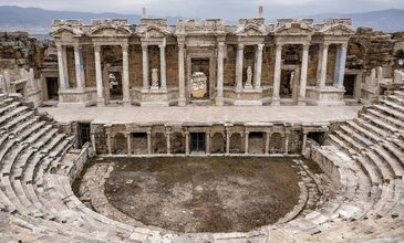 Günübirlik Salda Gölü ve Hierapolis Turu 
